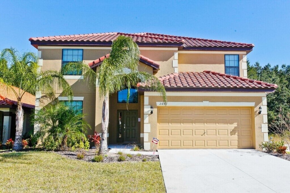 2650 Tranquility Way 6 Bedroom Home by Redawning