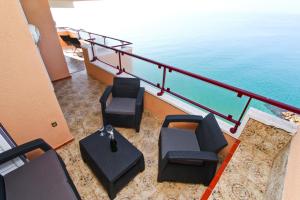 Cantilmar 2 Planet Costa Dorada ONLY FAMILIES