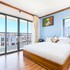 Plus Hotel