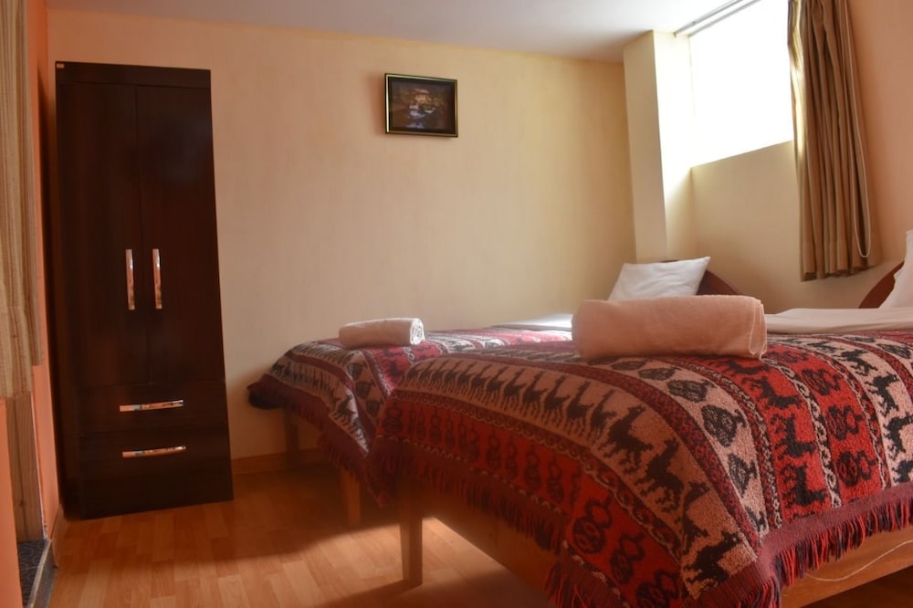 Voyagers Hostel