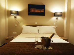 Athens Luxurious Suite 30