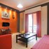 Lovely 4 double bed flat