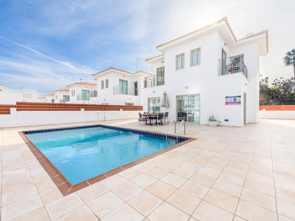 Sunrise Bay Villa #2